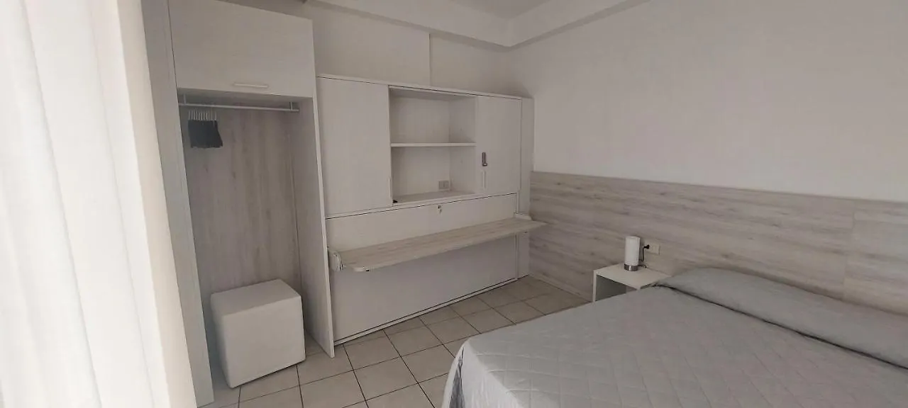 Hotel Residence Mara Lido di Jesolo 3*,