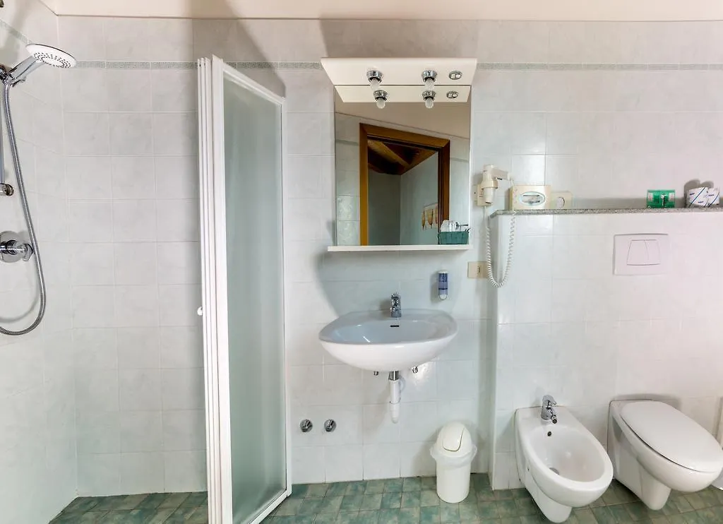 Hotel Residence Mara Lido di Jesolo 3*,