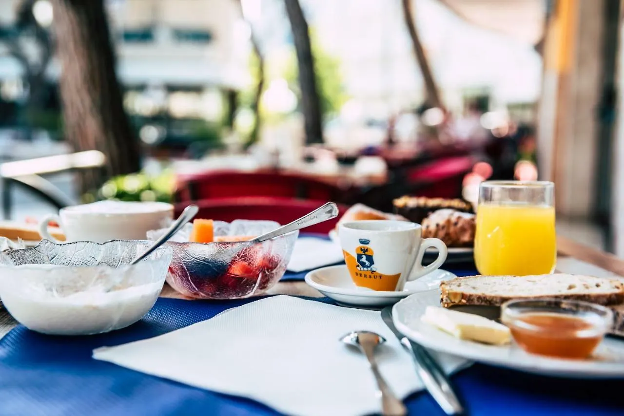 Hotel Residence Mara Τζεσόλο Λίντο 3*,  Ιταλία